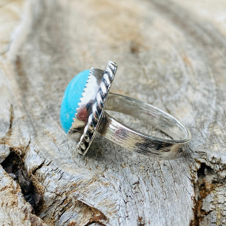 Blue Sky Turquoise Ring // Size 7