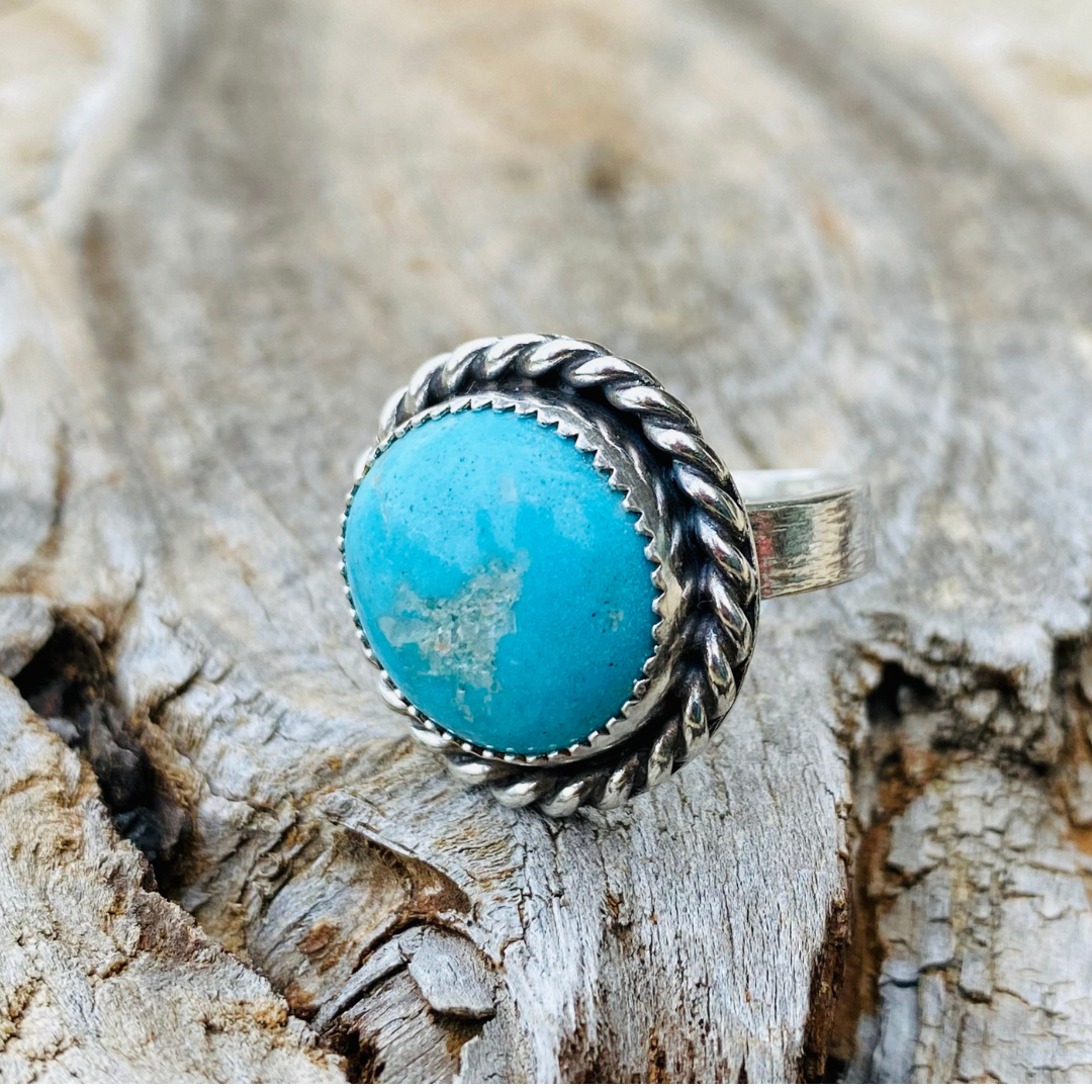 Blue Sky Turquoise Ring // Size 7