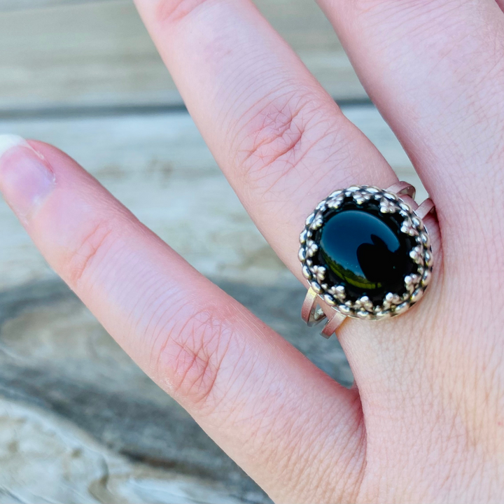 Black Onyx Ring // Size 8.5