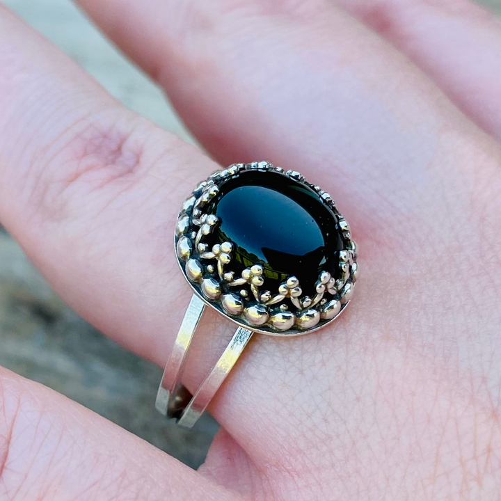 Black Onyx Ring // Size 8.5