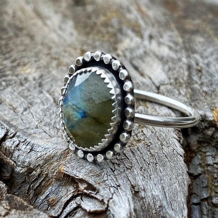 Labradorite Ring// Size 7.5